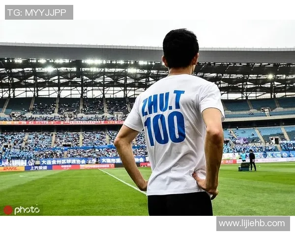 塔帅：赛前TIFO让我起鸡皮疙瘩了；咱们的确做到了让球迷高兴